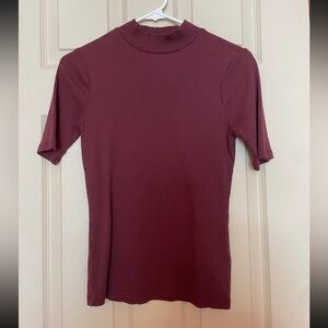 Madewell Burgandy ribbed mock neck shirt S